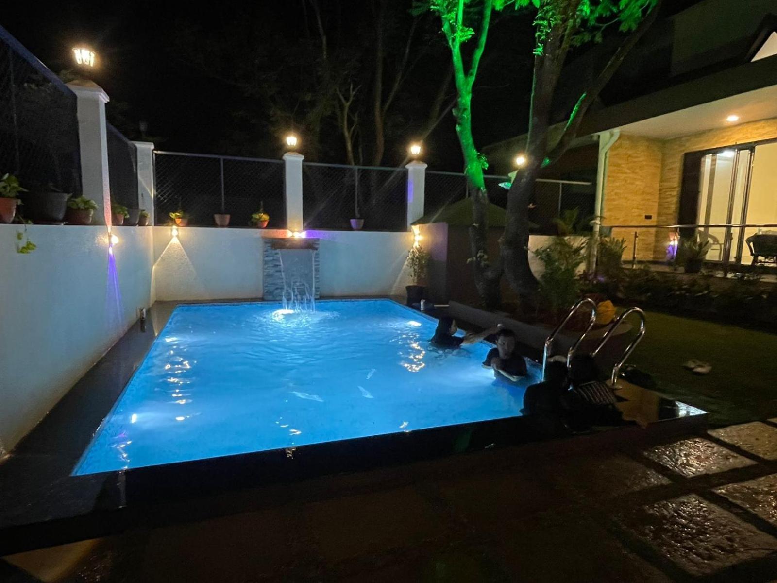 Lavish Villa - 3 Bhk Pool With Lawn Lonavala Esterno foto